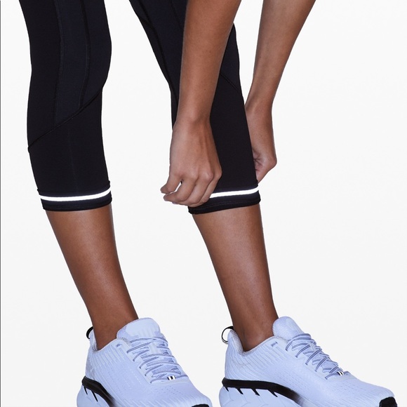 Lululemon All The Right Places Crop - Picture 6 of 7